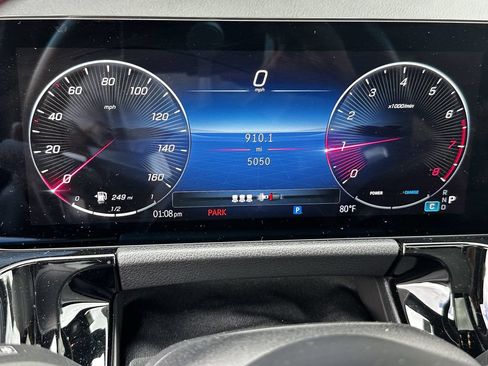 Certified 2025 Mercedes-Benz GLA 250 image 30