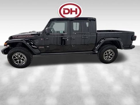 New 2026 Jeep Gladiator Rubicon image 9