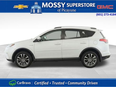 Used 2018 Toyota RAV4 Limited w/ Advanced Technology Package AWD/4WD image 8