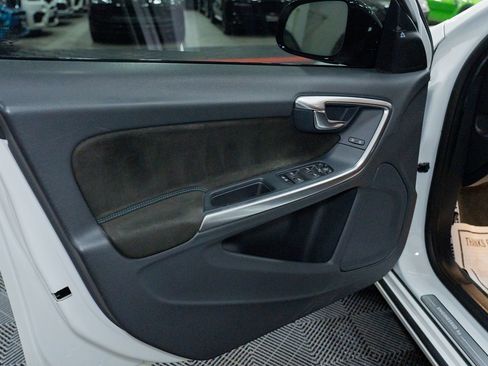 Used 2017 Volvo V60 T6 Polestar AWD/4WD image 17