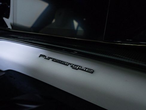 Used 2025 Ferrari Purosangue image 24