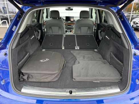 Used 2021 Audi Q5 e Premium Plus image 24
