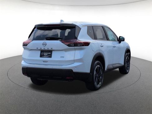 New 2026 Nissan Rogue SV w/ Cold Weather Package image 5