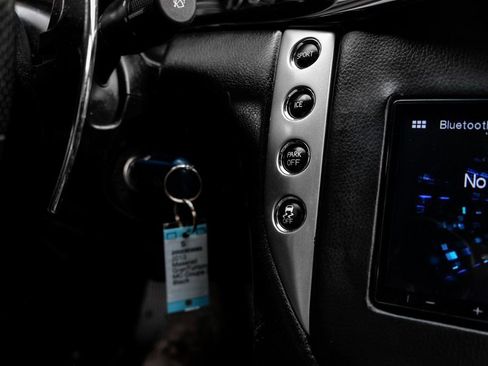 Used 2013 Maserati GranTurismo MC image 23