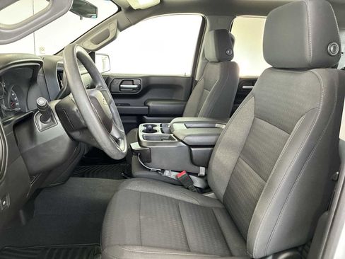 Used 2022 Chevrolet Silverado 1500 Custom image 13