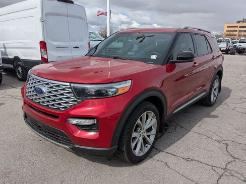 Used 2021 Ford Explorer Platinum w/ Equipment Group 601A image 10