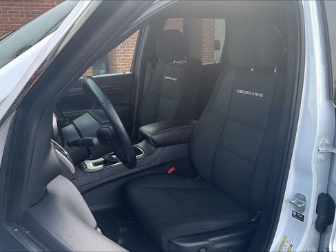 Used 2021 Jeep Grand Cherokee Freedom Edition image 24