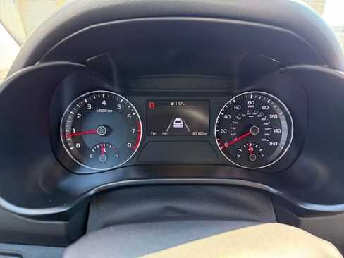 Used 2023 Kia Forte LXS FWD image 14