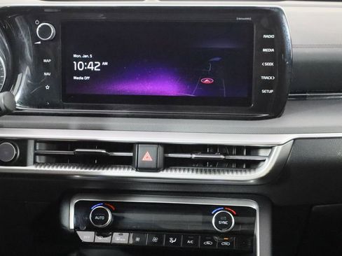 Used 2023 Kia K5 GT-Line image 28