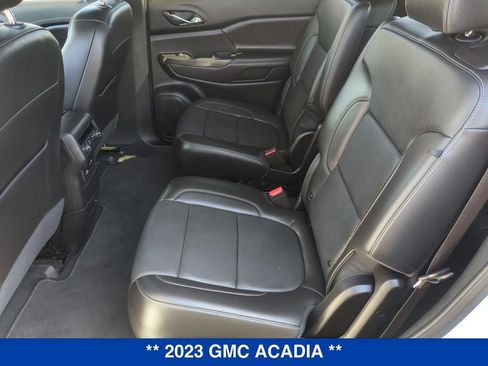 Used 2023 GMC Acadia SLT AWD/4WD image 19