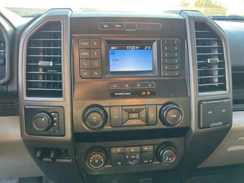 Used 2022 Ford F350 XL w/ Power Equipment Group image 10