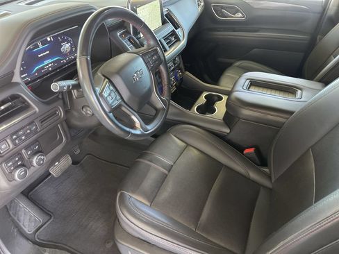Used 2022 Chevrolet Tahoe RST w/ Luxury Package AWD/4WD image 10