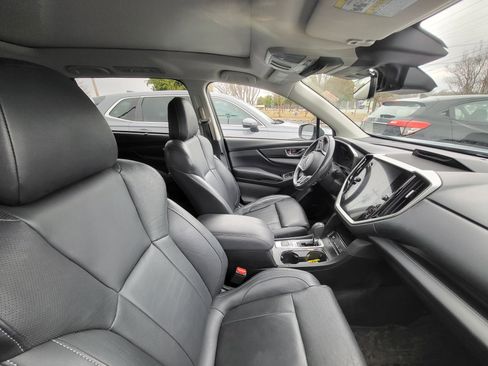 Used 2023 Subaru Ascent Limited w/ Technology Package image 8