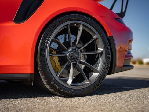 Used 2016 Porsche 911 GT3 RS image 26