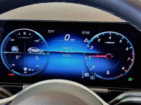 Used 2023 Mercedes-Benz GLA 250 4MATIC image 12