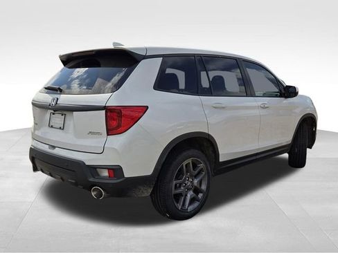 Used 2023 Honda Passport EX-L image 6