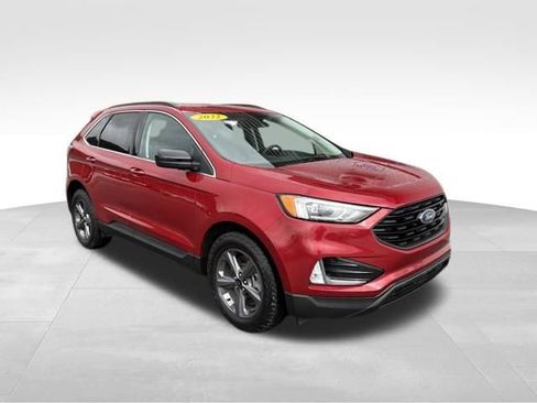 Used 2022 Ford Edge SEL w/ Sport Appearance Package image 3
