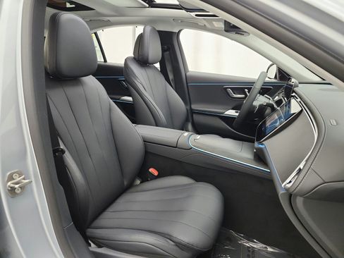 New 2027 Mercedes-Benz E 450 4MATIC Sedan image 15