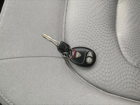 Used 2005 Buick Rendezvous AWD image 32