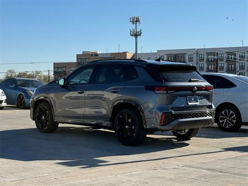 New 2026 Volkswagen Tiguan SE R-Line image 8