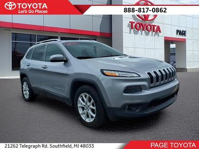 Used 2017 Jeep Cherokee Latitude w/ Cold Weather Group