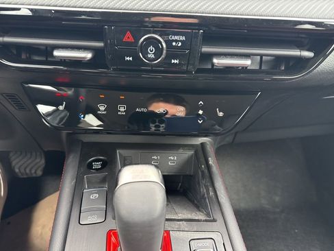 New 2026 Nissan Kicks SR w/ Cold Weather Package image 14