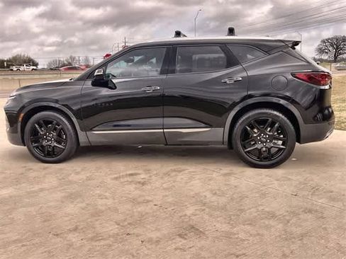 Used 2023 Chevrolet Blazer Premier w/ Enhanced Convenience Package image 4