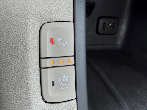 Used 2019 GMC Acadia Denali w/ Technology Package image 23