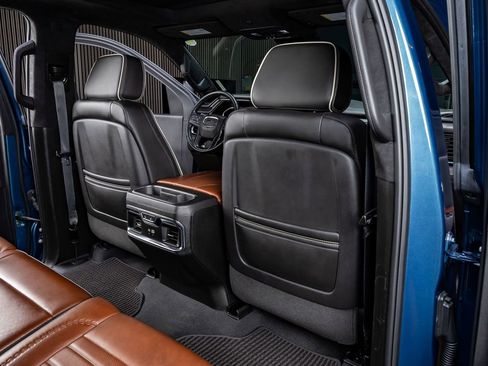 Used 2024 GMC Sierra 2500 Denali Ultimate image 29