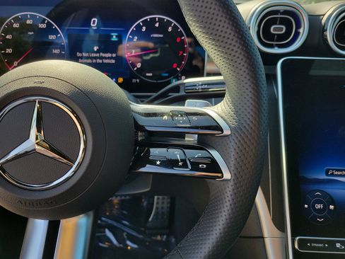 Certified 2025 Mercedes-Benz C 300 Sedan image 28