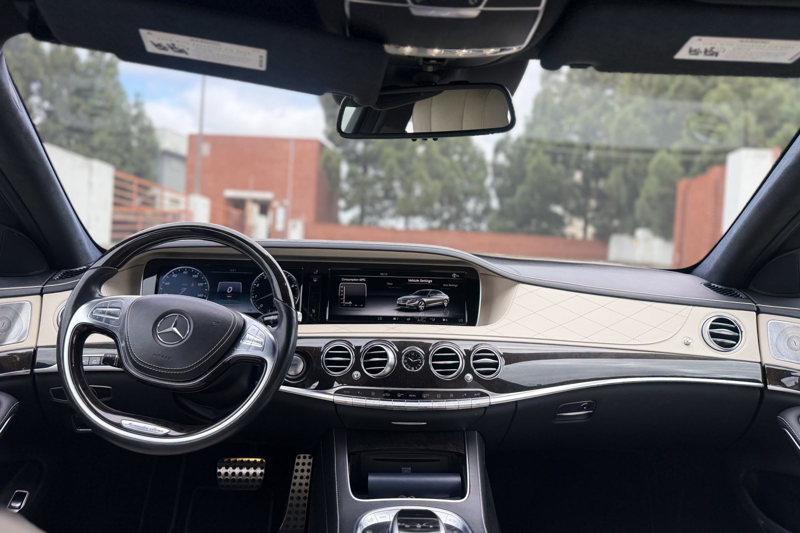 Used 2015 Mercedes-Benz S 550 Sedan image 5