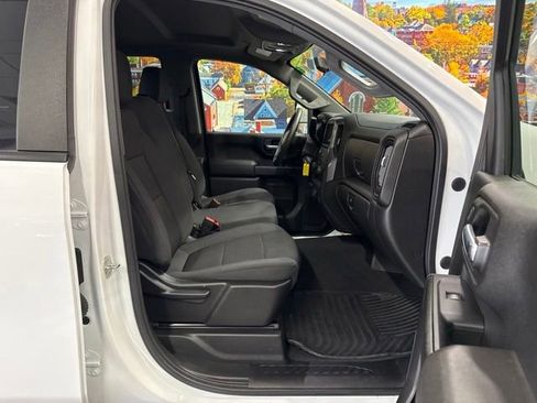 Used 2022 Chevrolet Silverado 2500 Custom w/ Custom Convenience Package AWD/4WD image 50