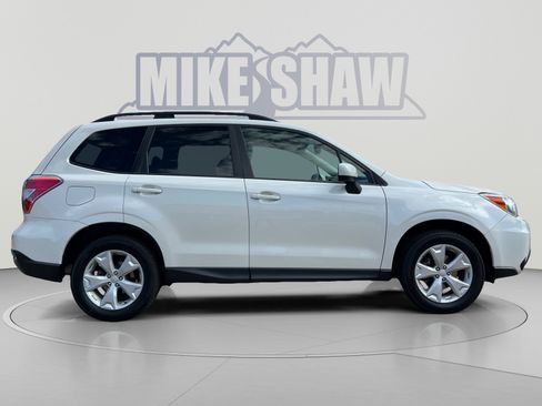 Used 2016 Subaru Forester 2.5i Premium w/ All-Weather Package AWD/4WD image 6