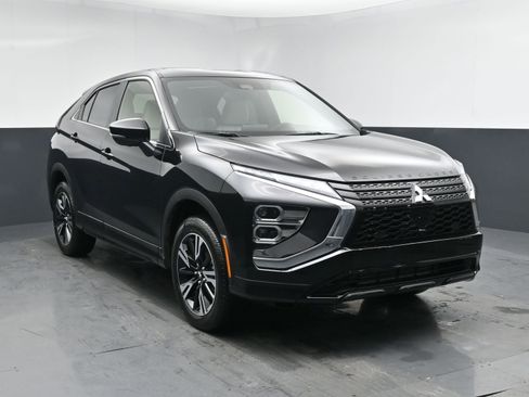 New 2026 Mitsubishi Eclipse Cross AWD image 2