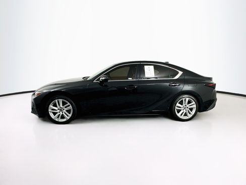 Used 2024 Lexus IS 300 w/ Comfort Package RWD image 4