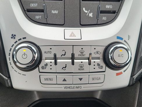 Used 2017 Chevrolet Equinox Premier w/ Enhanced Convenience Package AWD/4WD image 37