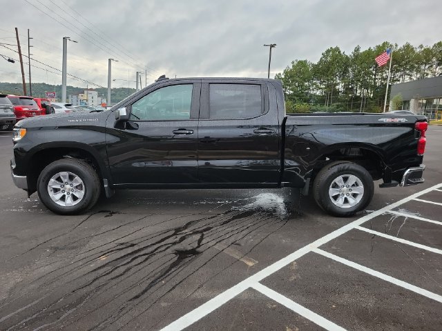 Used 2026 Chevrolet Silverado 1500 LT AWD/4WD image 4