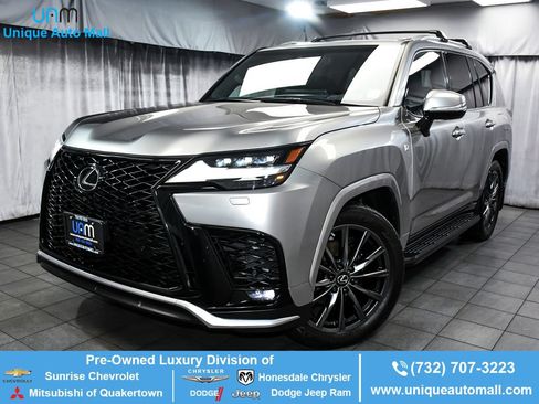 Used 2023 Lexus LX 600 F Sport w/ Accessory Package (Z1) AWD/4WD image 1