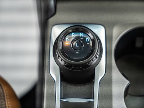Certified 2025 Ford Bronco Sport Outer Banks w/ Outer Banks Tech Package+ AWD/4WD image 24