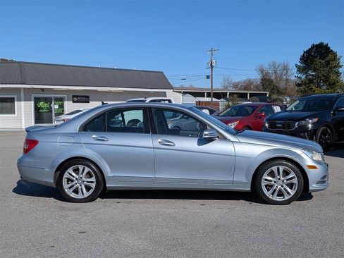 Used 2014 Mercedes-Benz C 300 Sport image 6