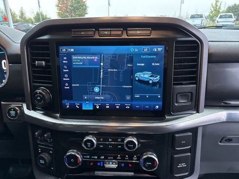 Used 2023 Ford F150 Lariat w/ Trailer Tow Package image 10