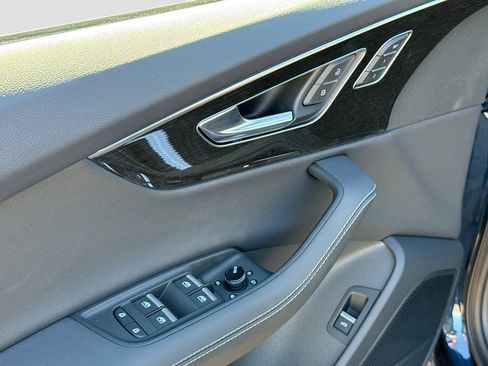 New 2026 Audi Q7 3.0T Premium Plus AWD/4WD image 25