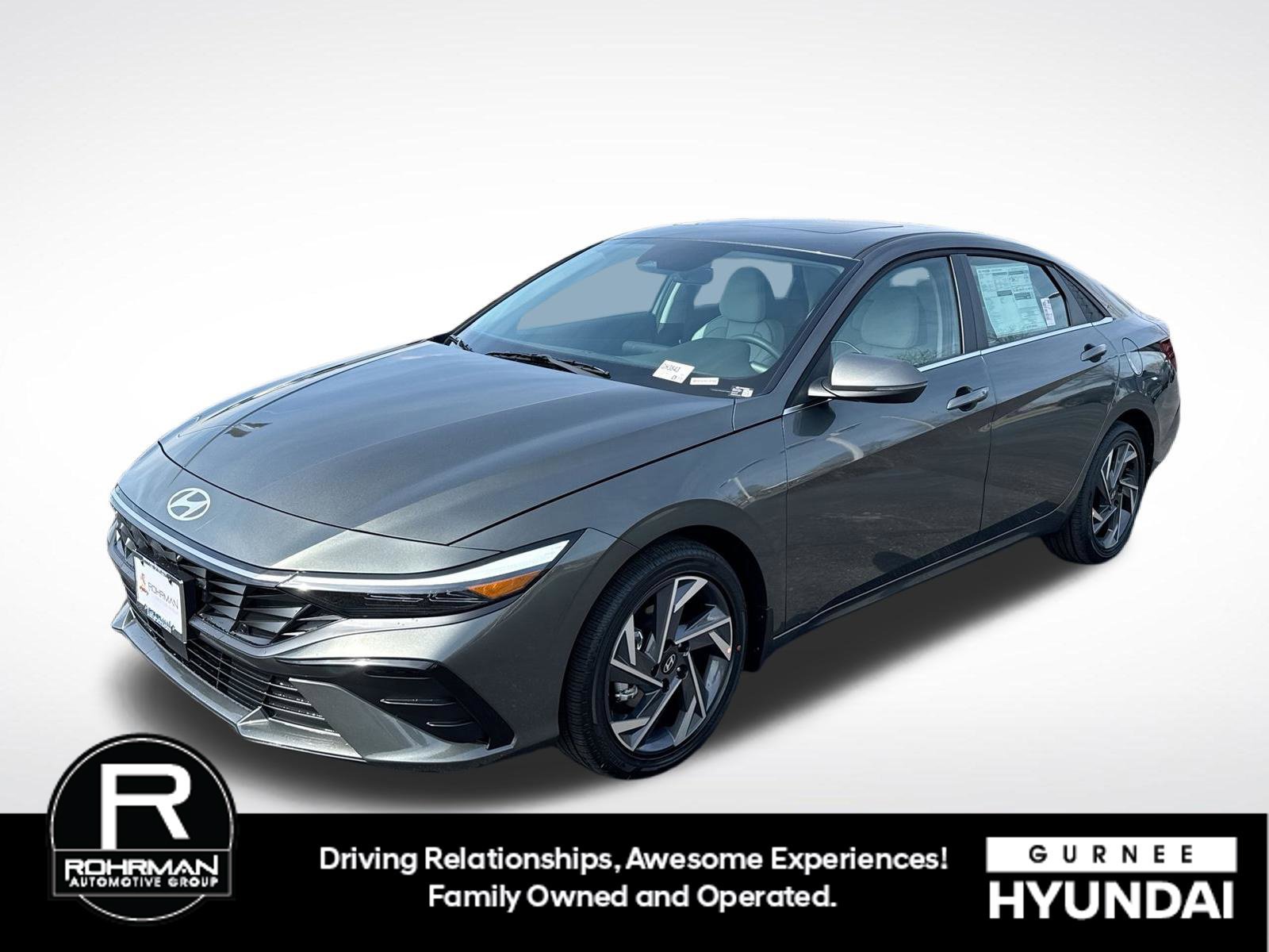Certified 2026 Hyundai Elantra Limited FWD image 4