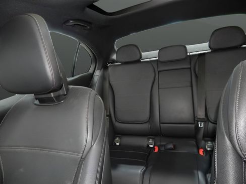 Used 2024 Mercedes-Benz C 300 4MATIC Sedan image 30