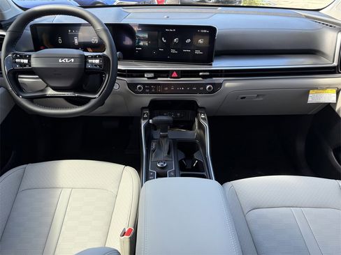 New 2026 Kia Sorento S w/ S Panoramic Sunroof Package image 14