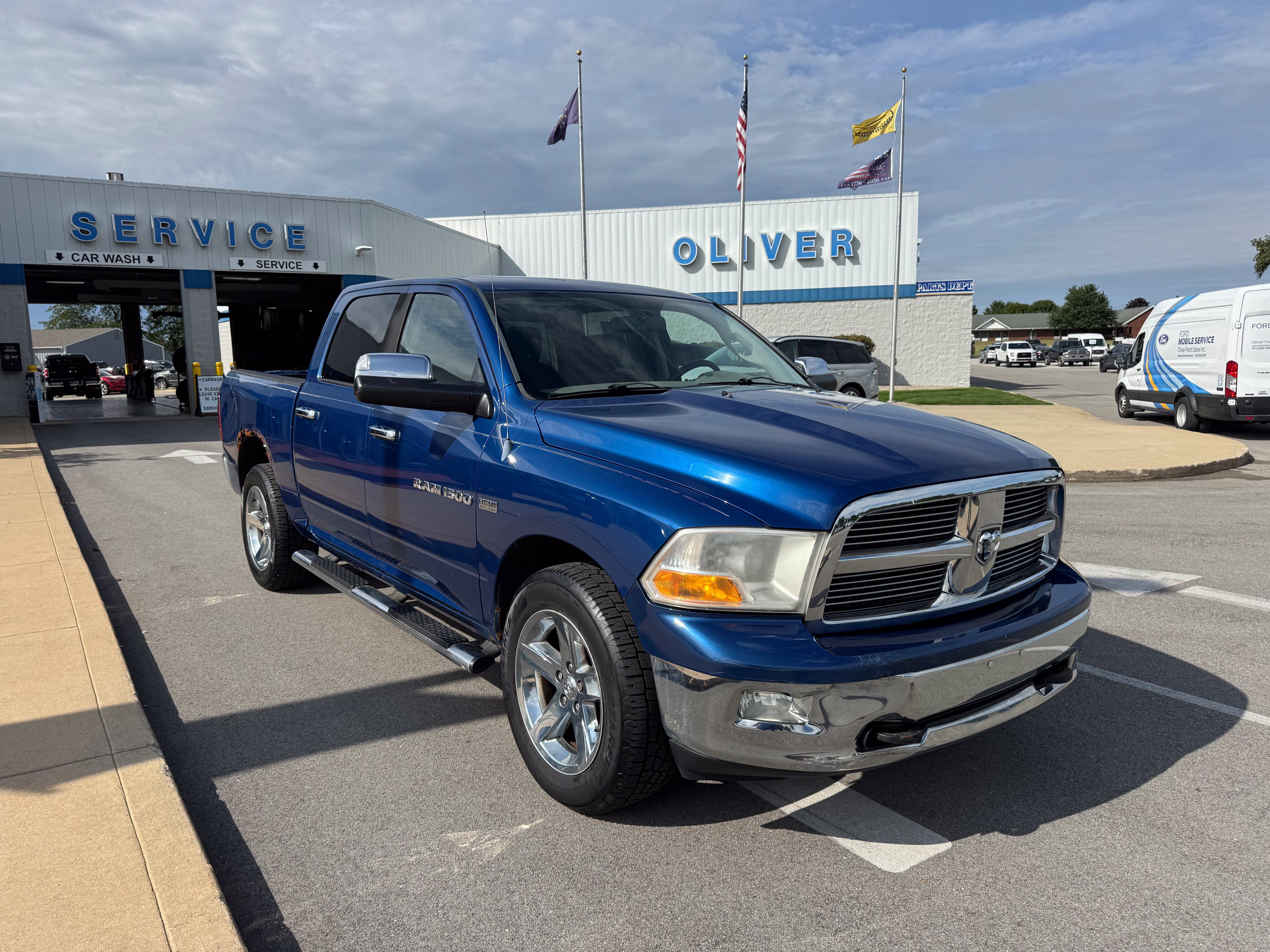 Used 2011 RAM 1500 Big Horn AWD/4WD image 1