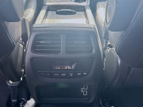 Certified 2021 Honda Pilot Special Edition image 22