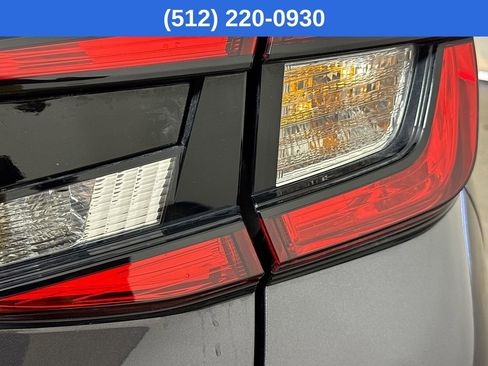 Certified 2025 Subaru Crosstrek 2.5i Sport w/ Crosstrek Mirror Package image 33