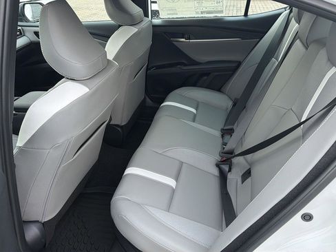 New 2026 Toyota Camry SE FWD image 11