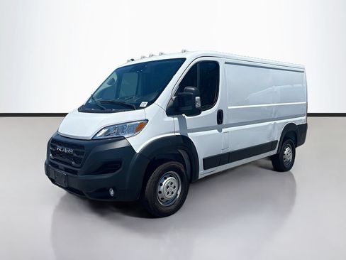 Used 2023 RAM ProMaster 2500 w/ Interior LED Lighting Group FWD image 2